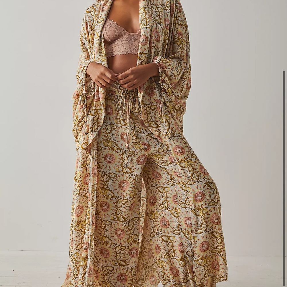 Oh Hey Free People Robe Kimono